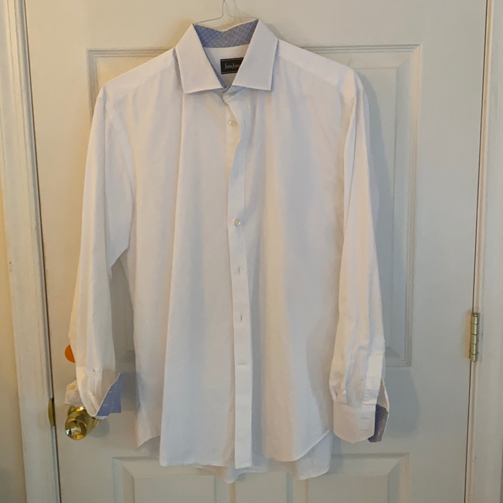 Neiman Marcus White Embroidered Paisley Sport Shirt.
